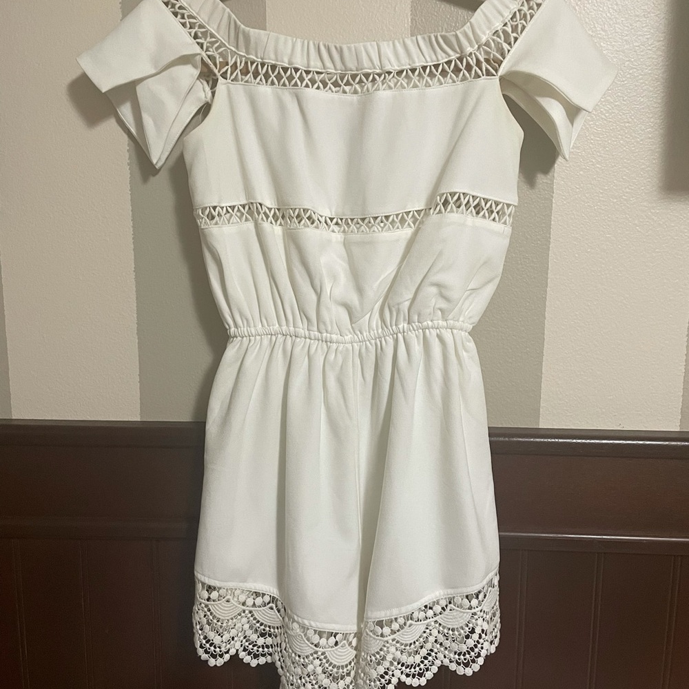 MISSGUIDED WHITE ROMPER - Picture 2 of 4